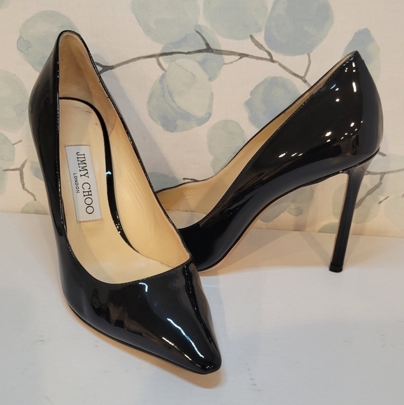 Jimmy Choo Black Patent Anouk Pumps Size 7 - Picture 11 of 12